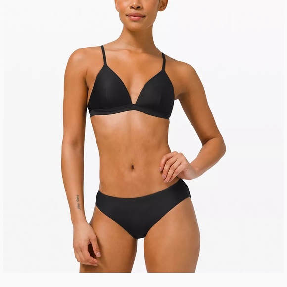 Lululemon Waterside Swim top A/B cup - Picture 2 of 2